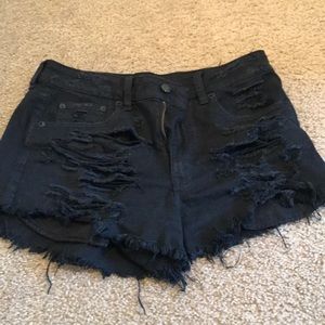 Distressed shorts black